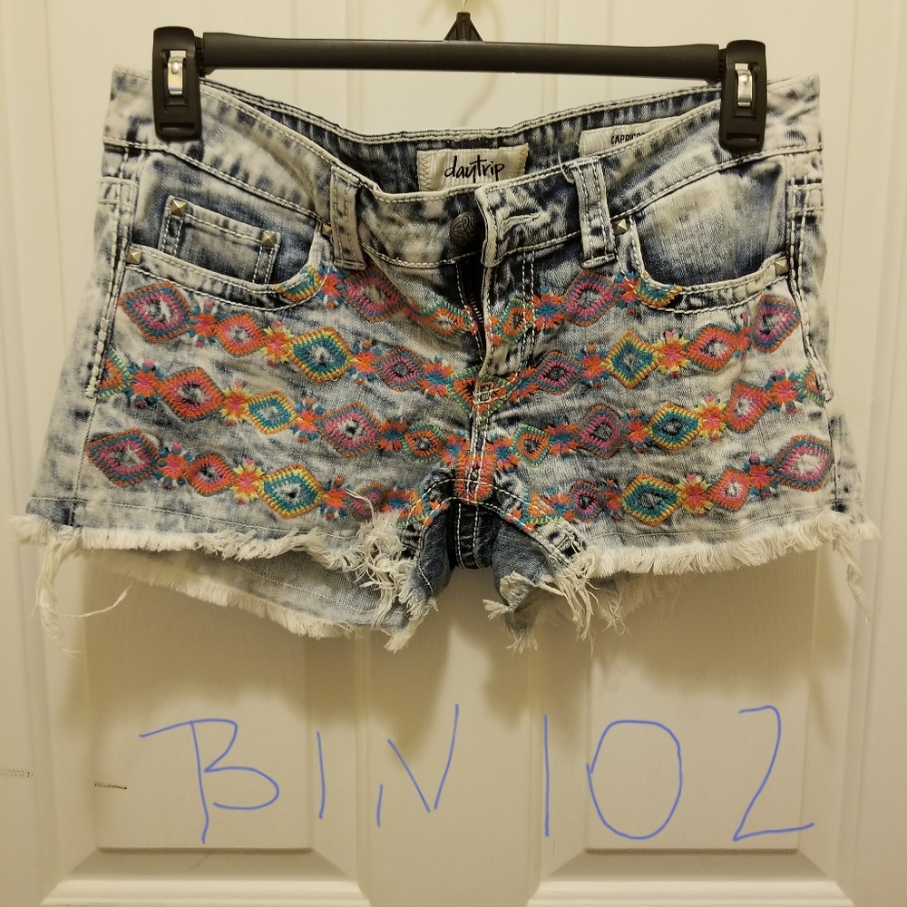 Daytrip Jean Shorts